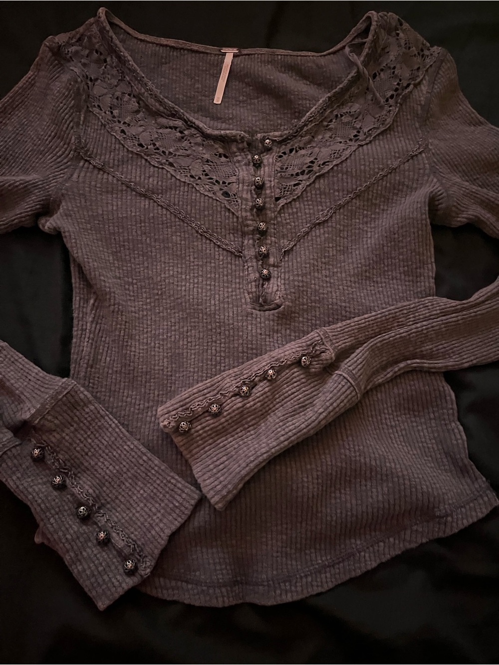 Womens Lace-Trim Ribbed Henley Long Sleeve Top - Grey